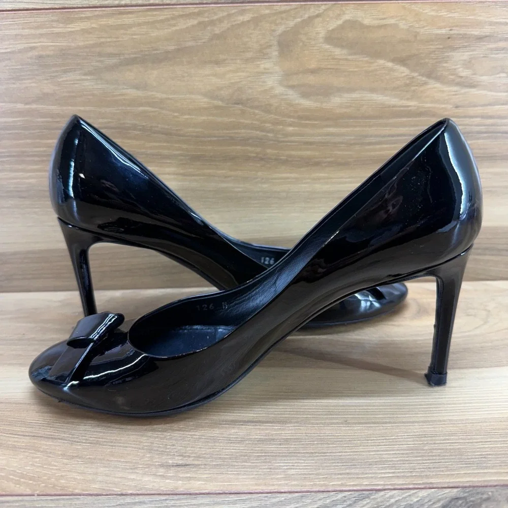 LOUIS VUITTON Bow Pumps 7.5 EU 38 Black Patent Leather